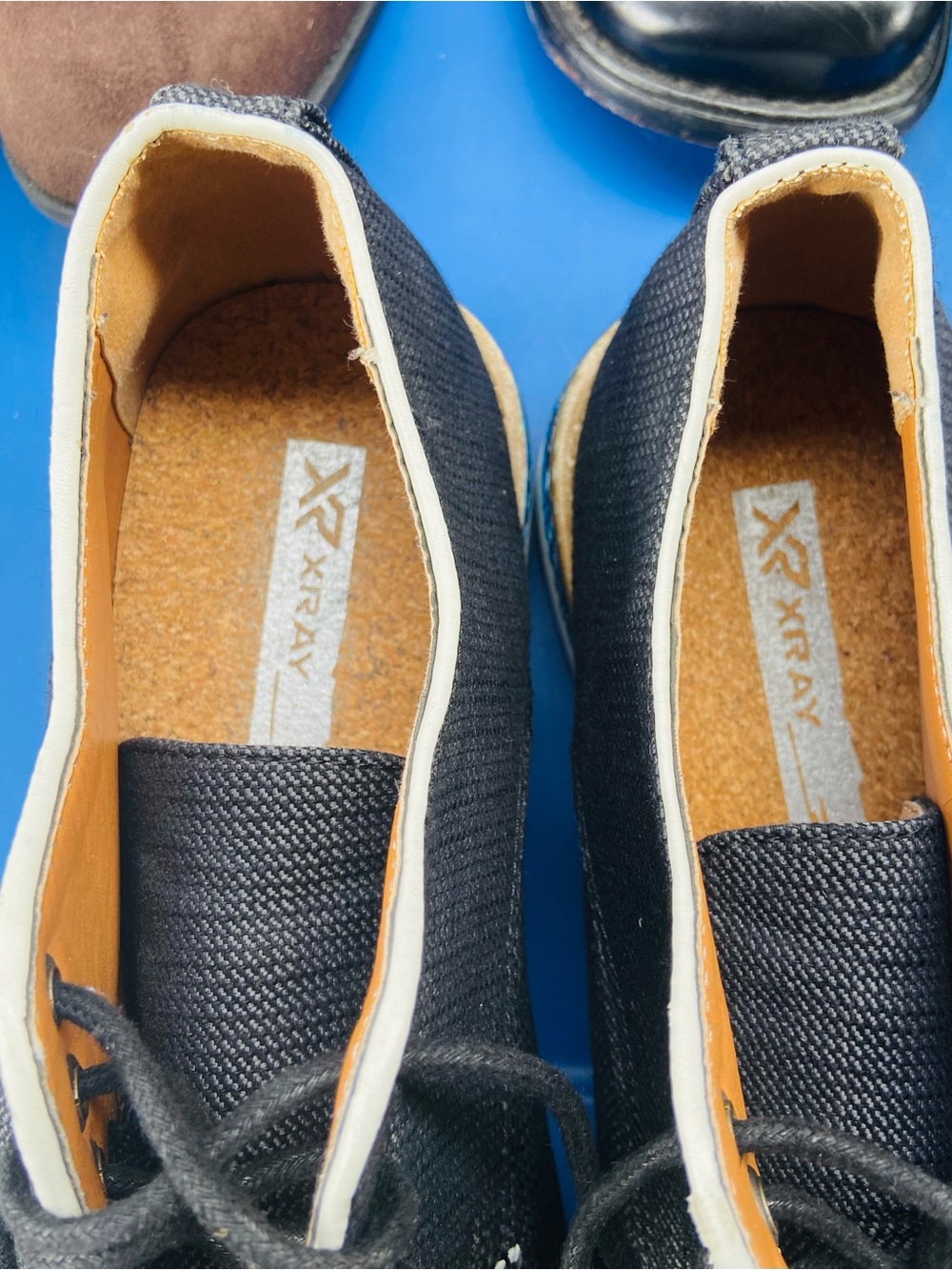 Men's Black Derby Shoes with Contrast Trim - Classic Everyday Style - Picture 3 of 6